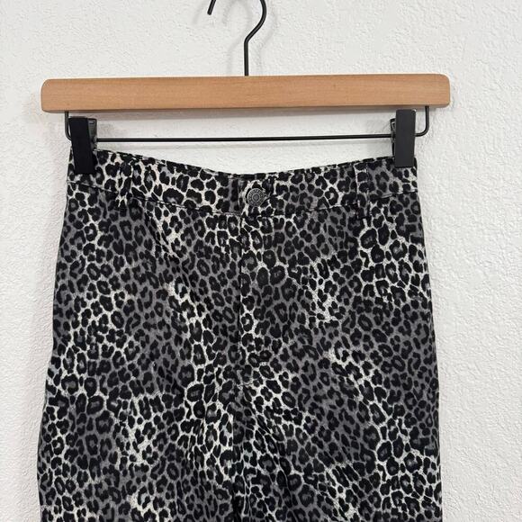 Motel Zoven High Waist Animal Print Flared Leg Trouser Pant Rar Leopard Grey XXS - Picture 9 of 16